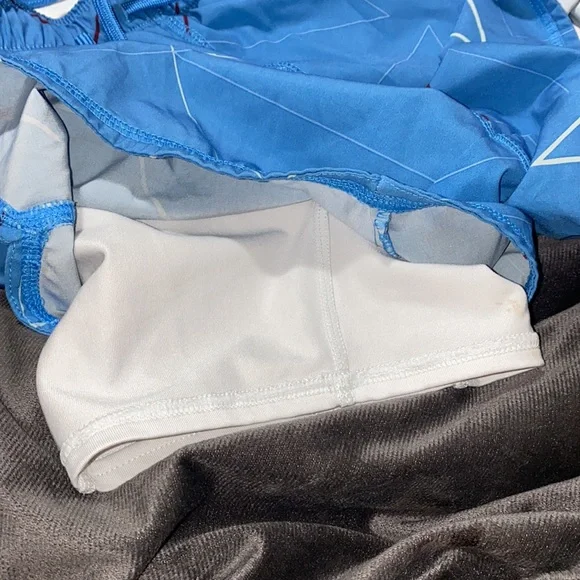 🌵Vintage Triangle patterned Nike shorts! - Picture 5 of 9